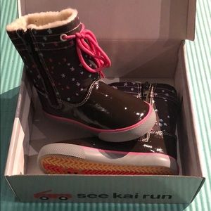 See Kai Run Greta Brown Boots, size 8